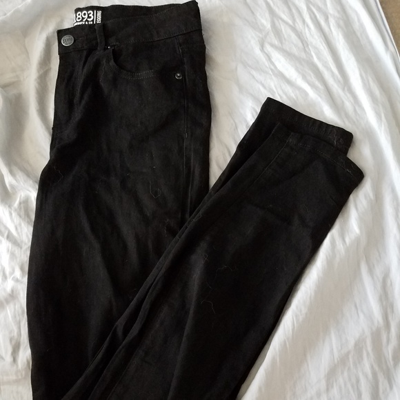 Roebuck&co Denim - All black jeans